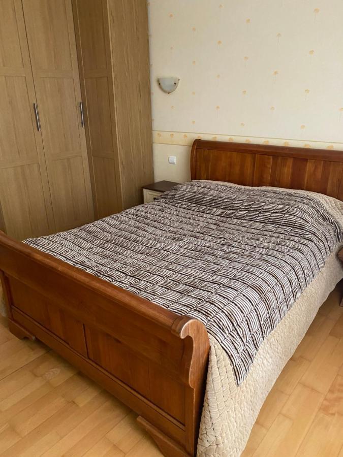 Villa 150m2 Dans Tres Grand Parc Arbore *